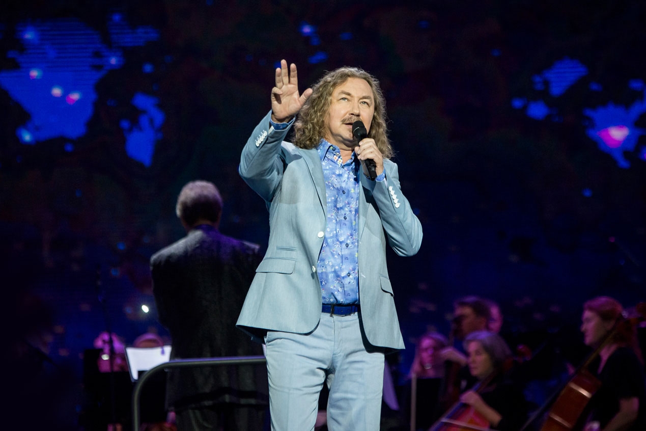 Игорь Николаев