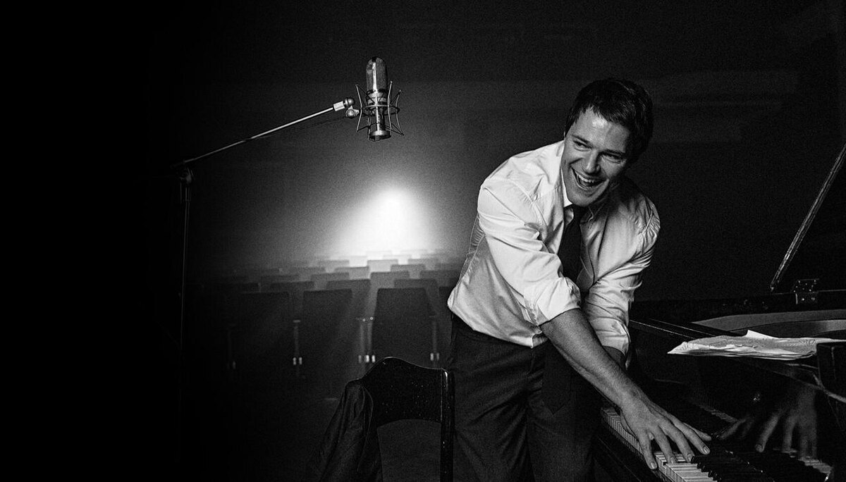 Данила Козловский. FRANK